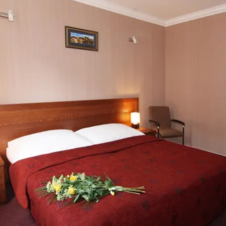 Relax Inn-3