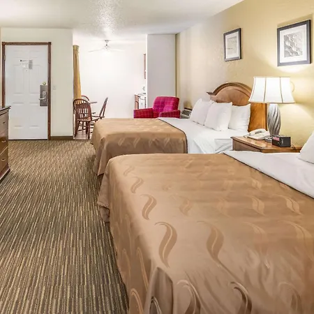 Quality Inn Keystone Near Mount Rushmore-2