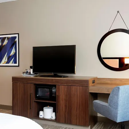 Hampton Inn Warsaw-2