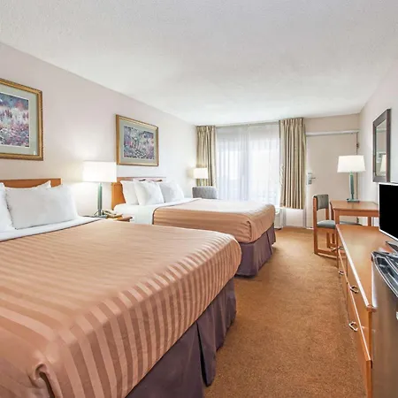 Days Inn By Wyndham Elizabethtown-3