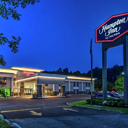 Hampton Inn Ashland-3