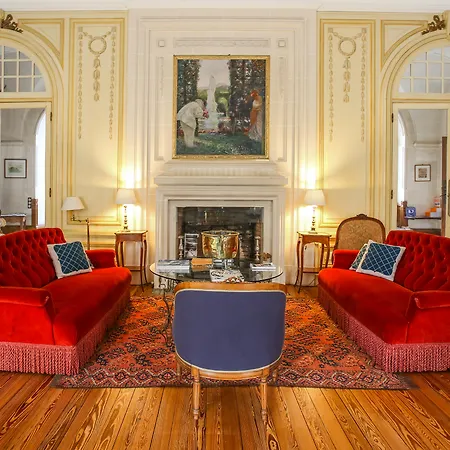 Chateau Du Clair De Lune - Boutique Luxury Hotel-3