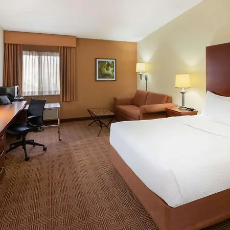 La Quinta Inn By Wyndham Minneapolis Airport Bloomington-3