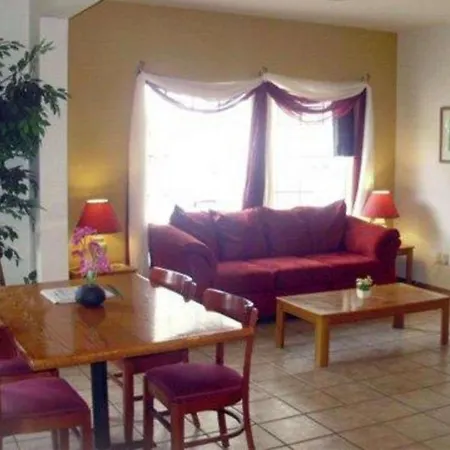Rodeway Inn Salina North-3