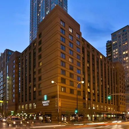 Embassy Suites Chicago - Downtown River North-3
