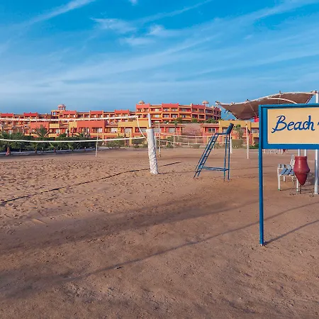 Malikia Resort Abu Dabbab-3