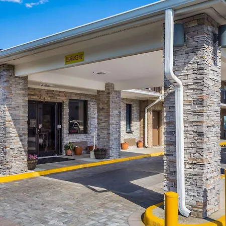 Quality Inn & Suites-2