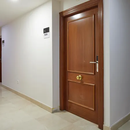 Hotel Logroño Avda de Madrid 25-2