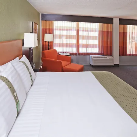 Holiday Inn Tulsa City Center-2
