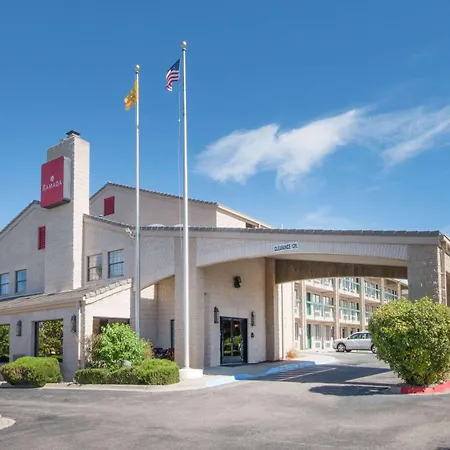 Ramada By Wyndham Albuquerque Airport-2