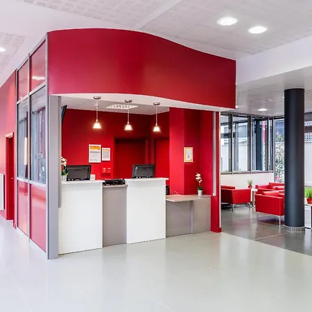 Aparthotel Adagio Access Paris Clichy-3