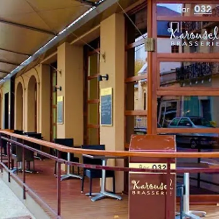 Kyriad Restaurant Centre Vichy-3