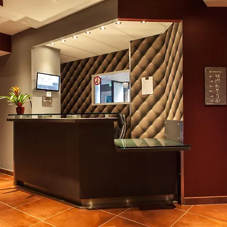 Hôtel Originals City Mas de Grille-2