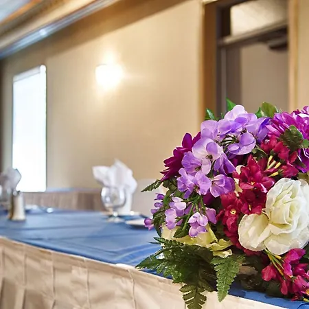 Albany Airport Inn-3