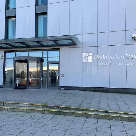 Holiday Inn Express - Manchester - Traffordcity By Ihg-3