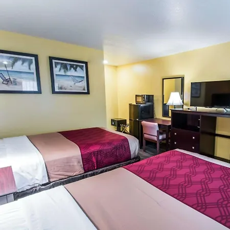 Econo Lodge Cocoa Beach - Near The Port-2