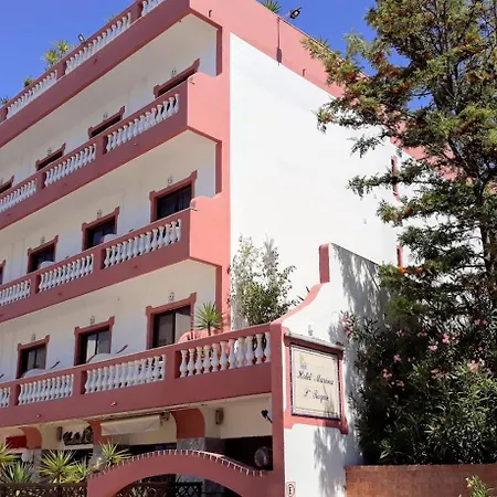 Boutique Hotel Marina S. Roque-2