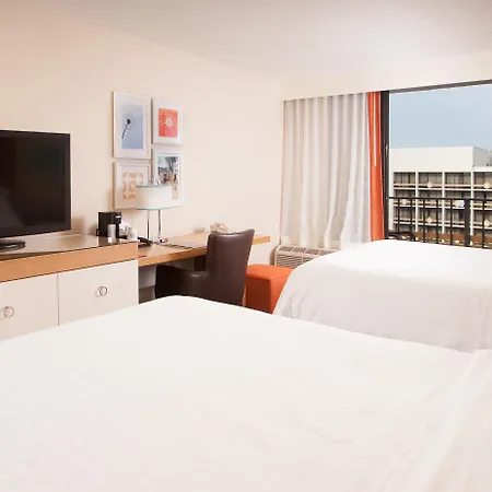 Sheraton Orlando Lake Buena Vista Resort - Newly Renovated!-3