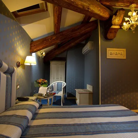Hotel Conterie-2