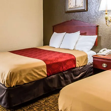 Econo Lodge Tonawanda I-290-3