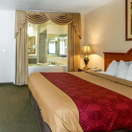 Econo Lodge Inn & Suites Riverside - Corona-3