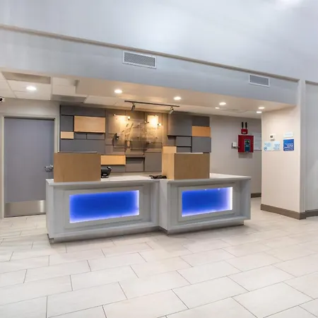 Holiday Inn Express & Suites - Morehead City By Ihg-3