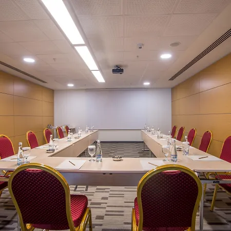 Tav Airport Hotel Izmir-3