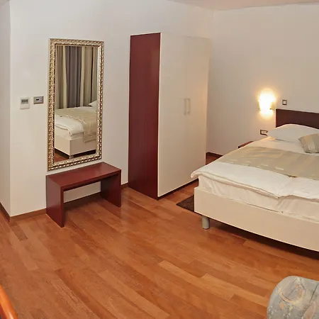 Hotel Monika-2