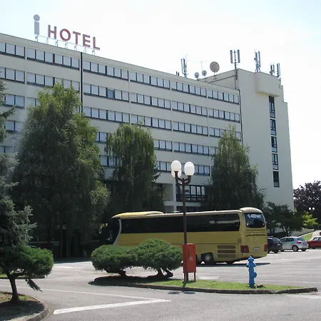 Hotel Novi Zagreb-2