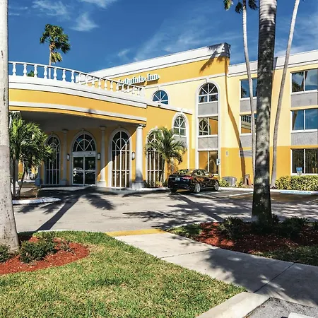 La Quinta Inn By Wyndham Jupiter-3