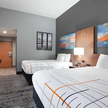 La Quinta By Wyndham St. Petersburg Northeast *Newly Renovated-2