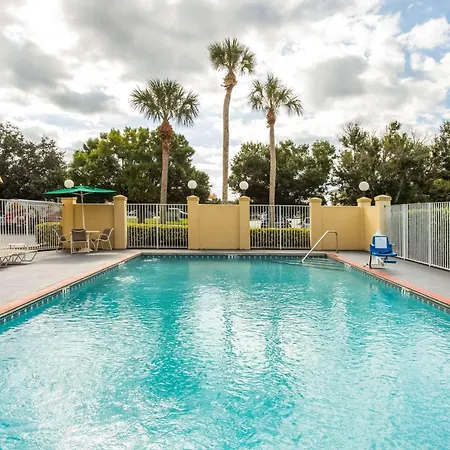La Quinta By Wyndham Melbourne Viera-3
