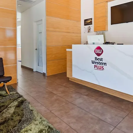 Best Western Plus Glendale-2