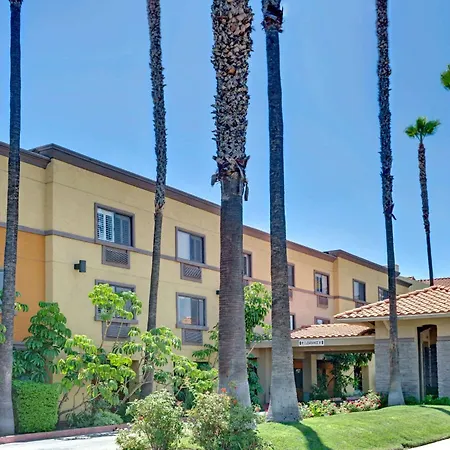 Days Inn By Wyndham West Covina-2