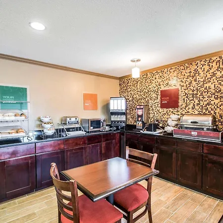 Quality Inn Plant City - Lakeland-3
