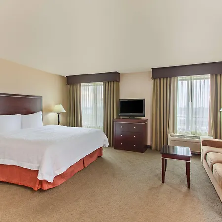 Hampton Inn & Suites Roseville-3