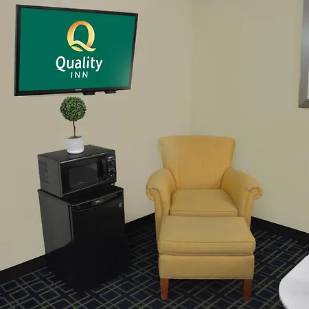 Quality Inn & Suites Dublin-3