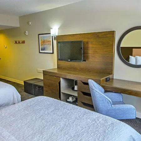 Hampton Inn & Suites Chesapeake-Battlefield Boulevard-2
