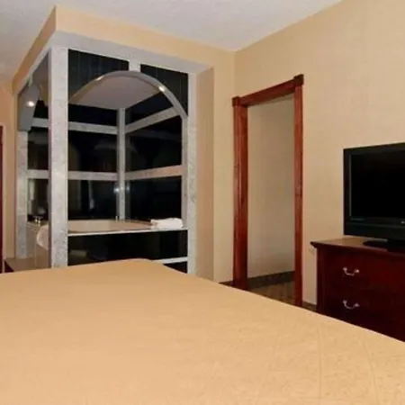 Quality Inn & Suites Bensalem-2