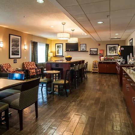 Hampton Inn Boise - Airport-2