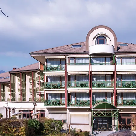Hotel ***&Spa Vacances Bleues Villa Marlioz-2