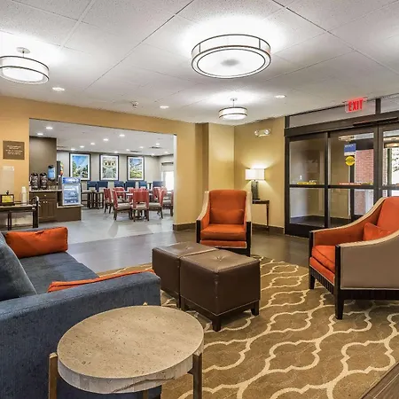 Comfort Inn & Suites Dalton West-3