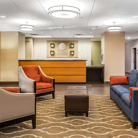 Comfort Inn & Suites Dalton West-2