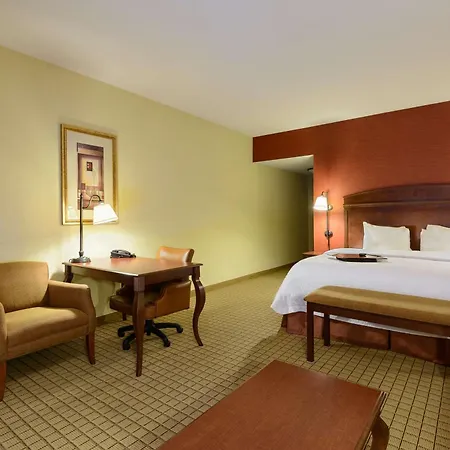 Hampton Inn And Suites Peoria At Grand Prairie-2