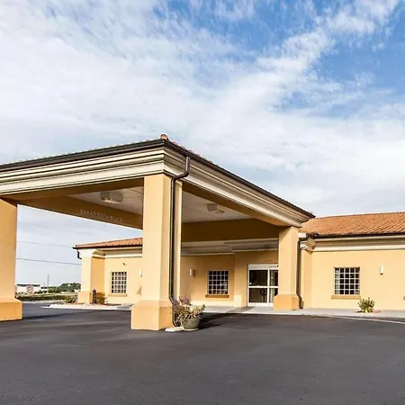 Quality Inn & Suites-2