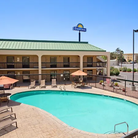 Days Inn By Wyndham Las Cruces-2