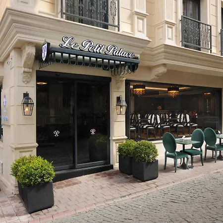 Le Petit Palace Hotel - Special Category-3