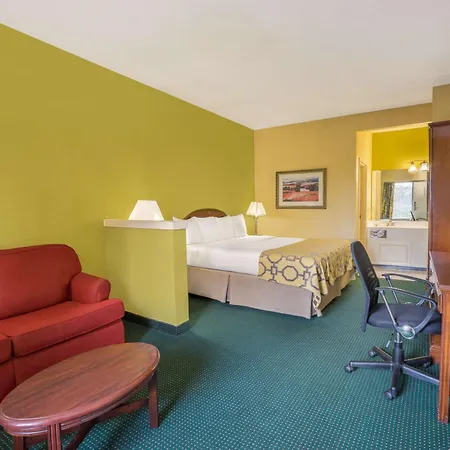 Baymont By Wyndham Warrenton-2