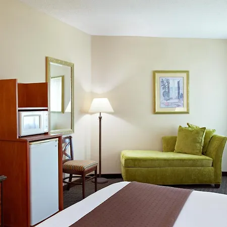 Holiday Inn Express - Biloxi - Beach Blvd By Ihg-2