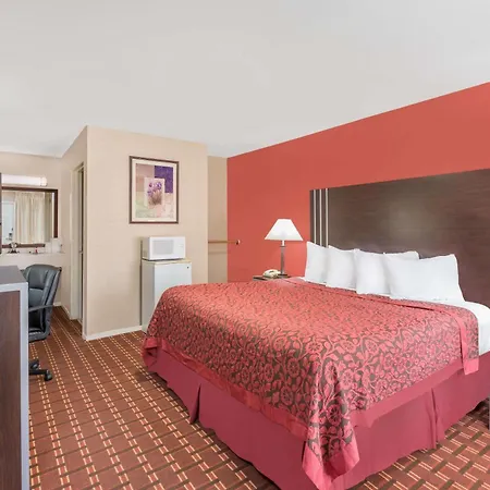 Howdy Hotel-2